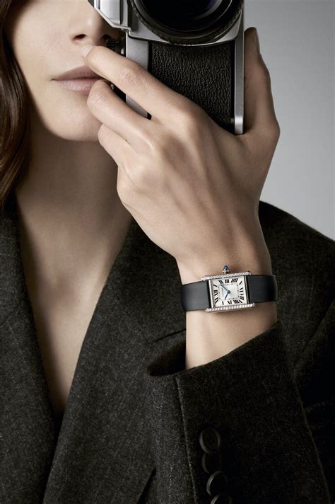 cartier tank must women's